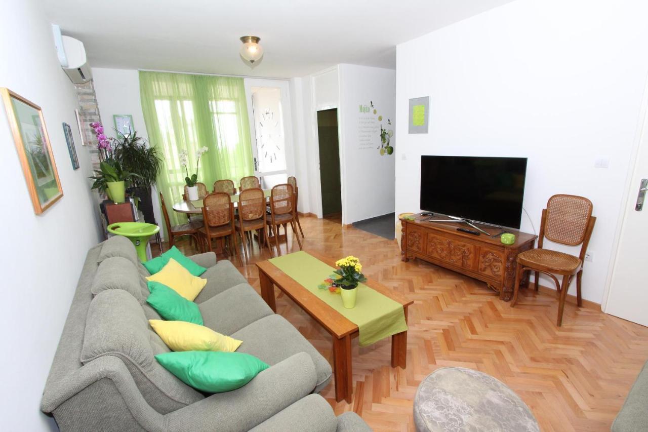 Apartment Elia 로비니 외부 사진
