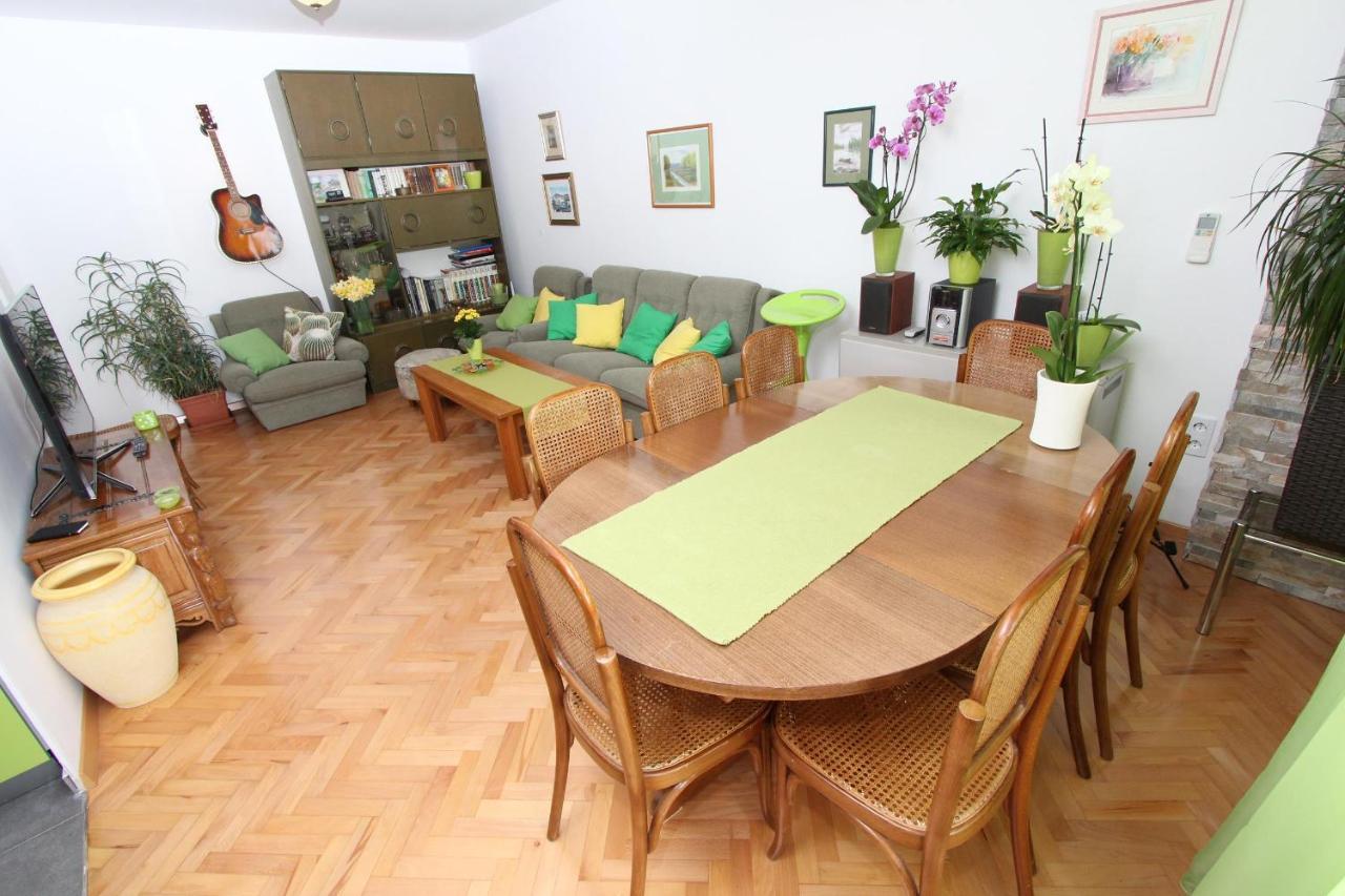 Apartment Elia 로비니 외부 사진