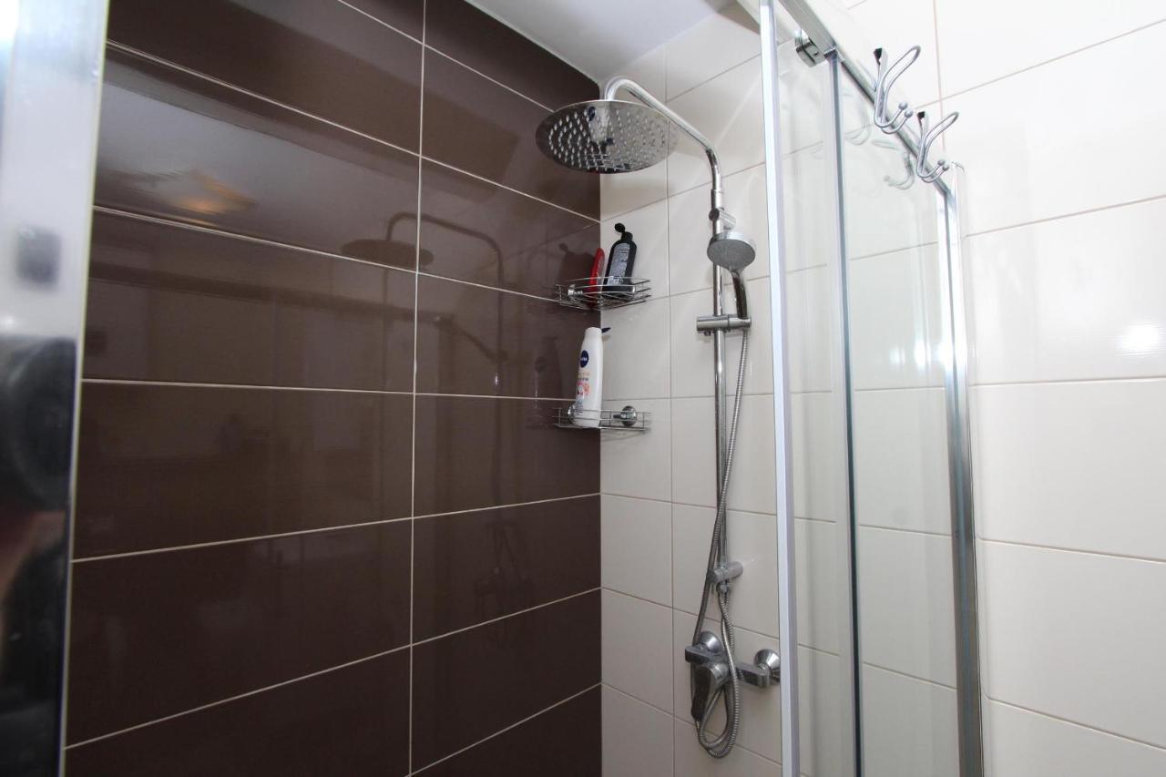 Apartment Elia 로비니 외부 사진
